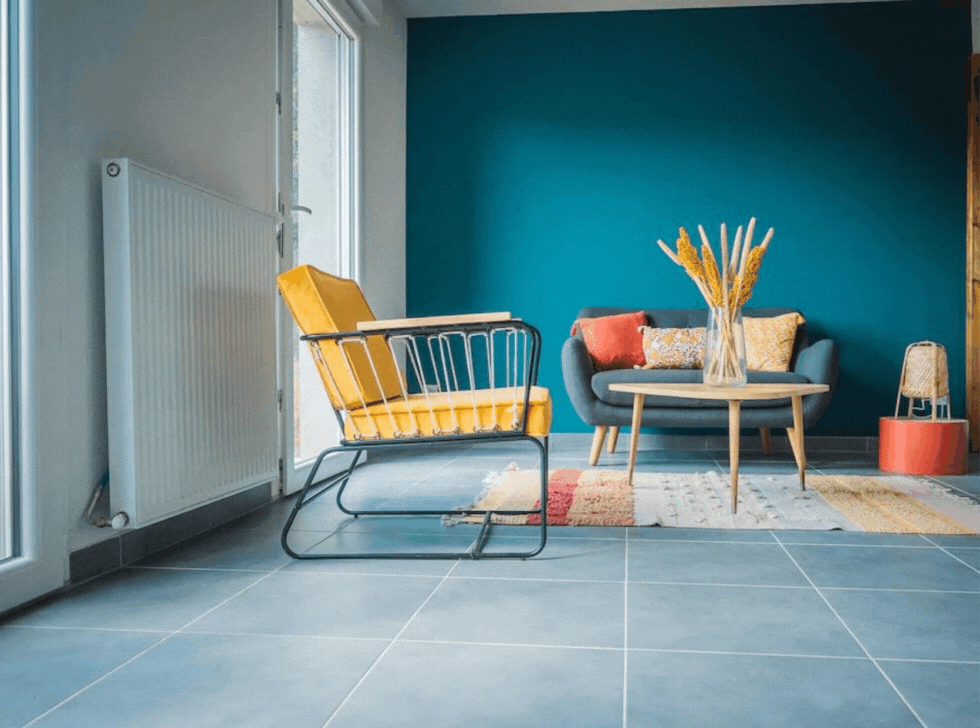 Équipe HM Bat sur un chantier de rénovation intérieure